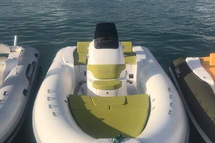 Hire Boat without licence  2 Bar 2 bar 62 bianco Bocca di Magra