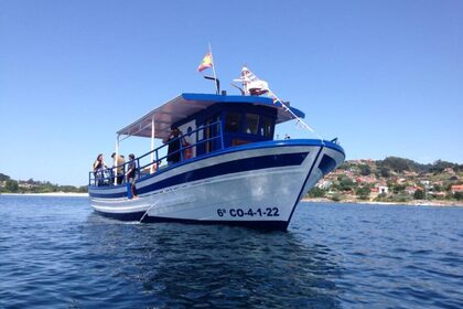 Rental Motorboat Barco Tradicional Astilleros Triñanes Vigo