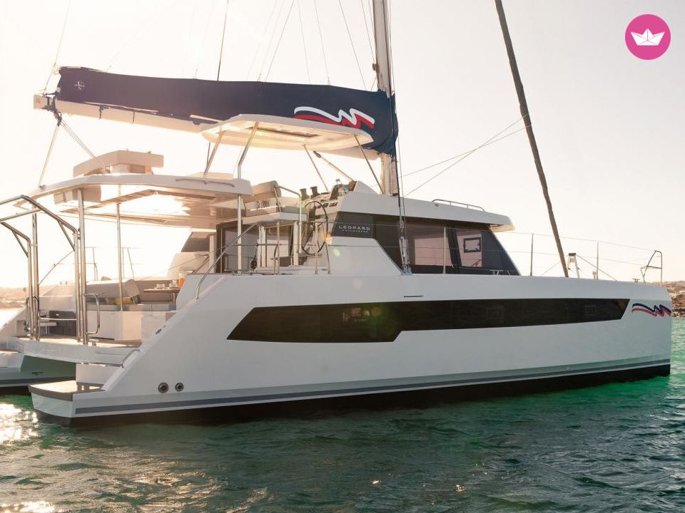 Catamaran Moorings 4200/3/3 12m 2