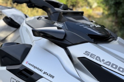 Charter Jet ski Seadoo Gtx 325 limited Kaštela