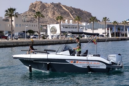 Noleggio Barca a motore TRIDENT 630 open Alicante