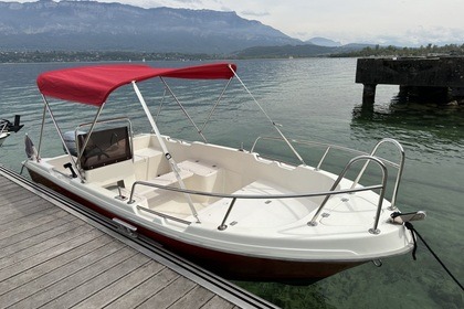 Boat for 5 No-License