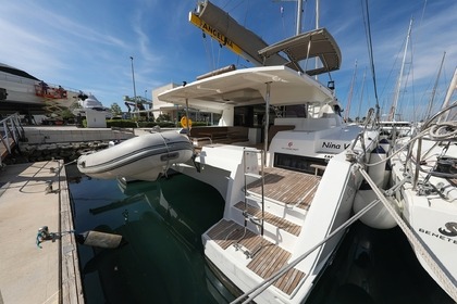 Hyra båt Katamaran Fountaine Pajot  Saona 47 Trogir