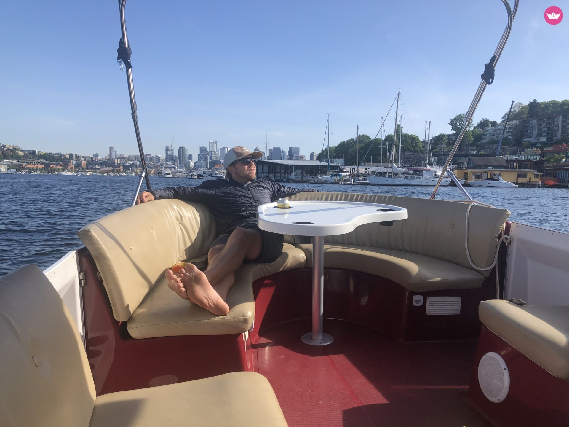 Charter motorboat in Seattle  