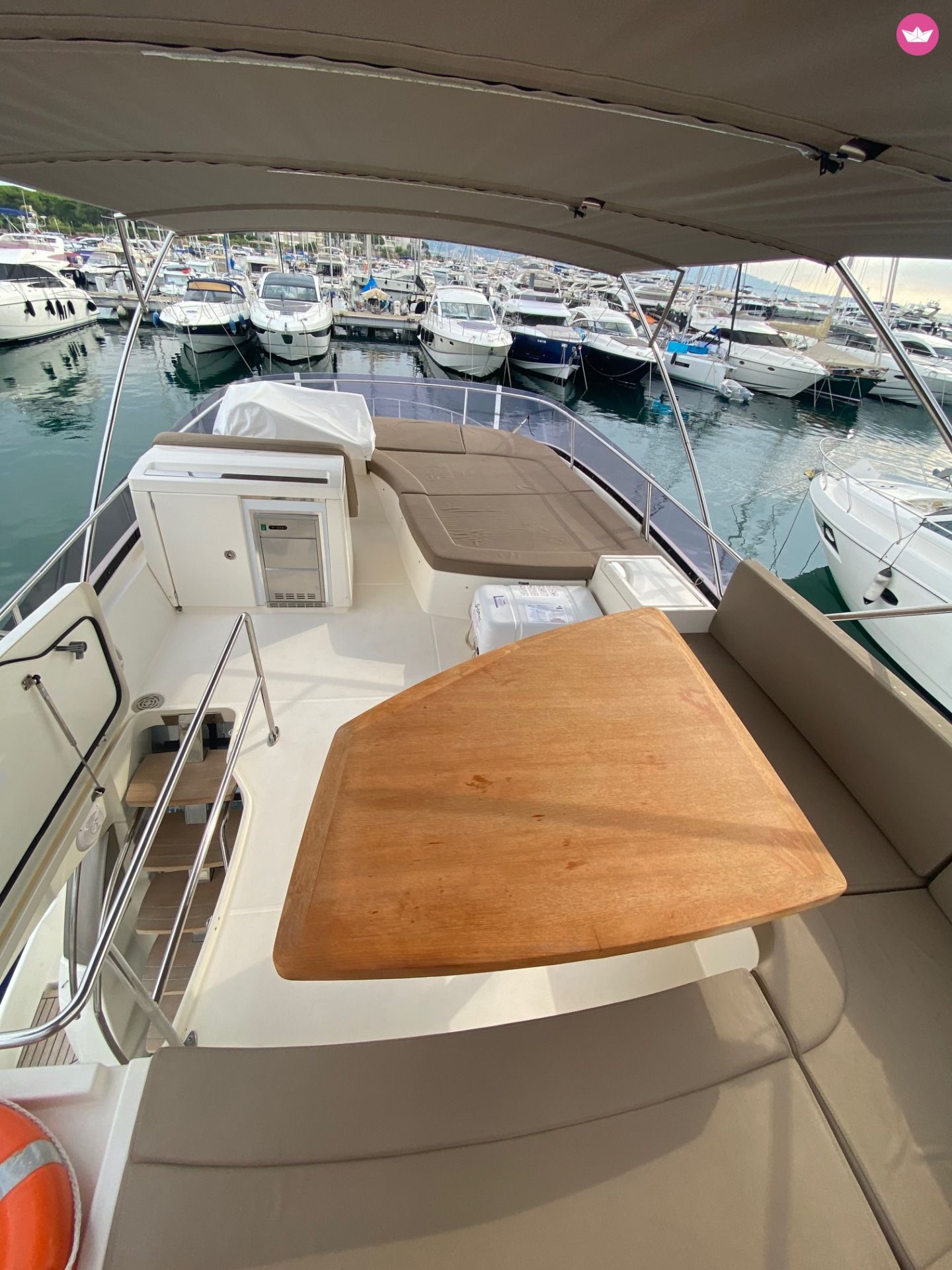 Bateau à moteur Jeanneau Prestige 500 Fly 870cv 3