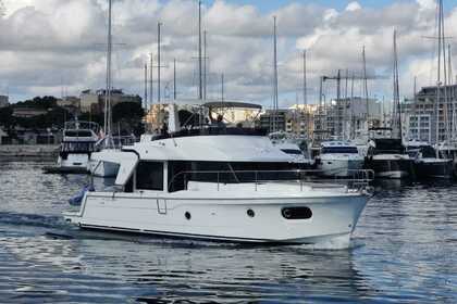 Rental Motorboat Beneteau Swift Trawler 47 Saint Julian's