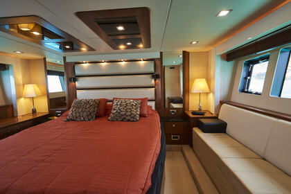 Sunseeker Predator 64