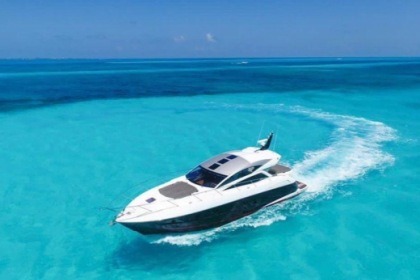 Charter Motor yacht Sunseeker 62 Predator 18m Cancún