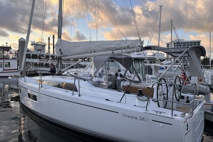 Charter Sailboat Bénéteau Oceanis 34.1 First line - 3 cab. Pag