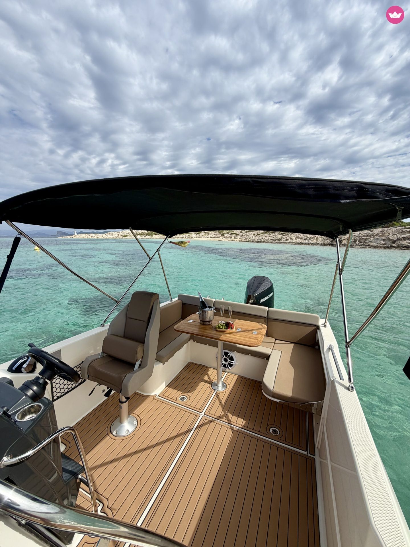 Bateau à moteur Quicksilver Activ 755 Sundeck 250cv 5
