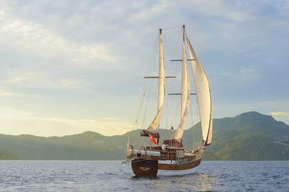 Charter Sailing yacht Custom Aynakic Gulet Marmaris