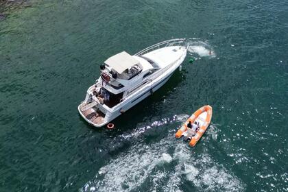 Economic Yacht Bossphrus Cruise