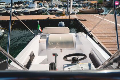 "Hollywood" California 5.7 con Yamaha