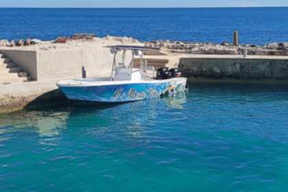 Hire Motorboat Mako Mako Nassau