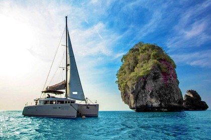 Rental Catamaran Lagoon Lagoon 450 F Phuket