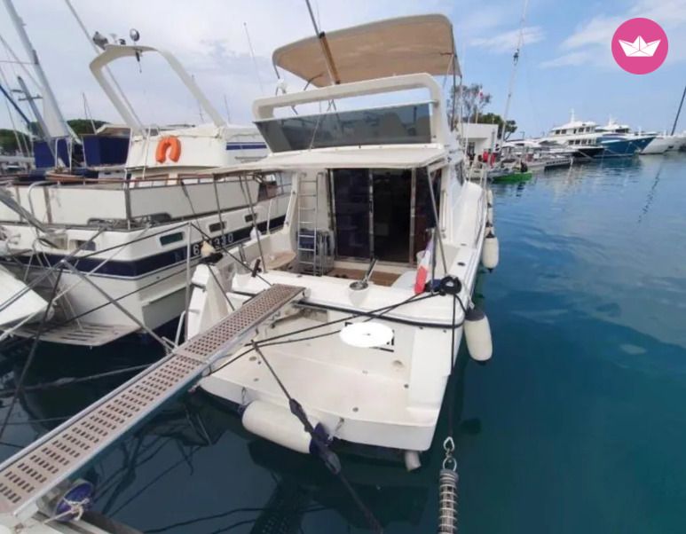 Bateau à moteur Azimut 37.9 612cv 4