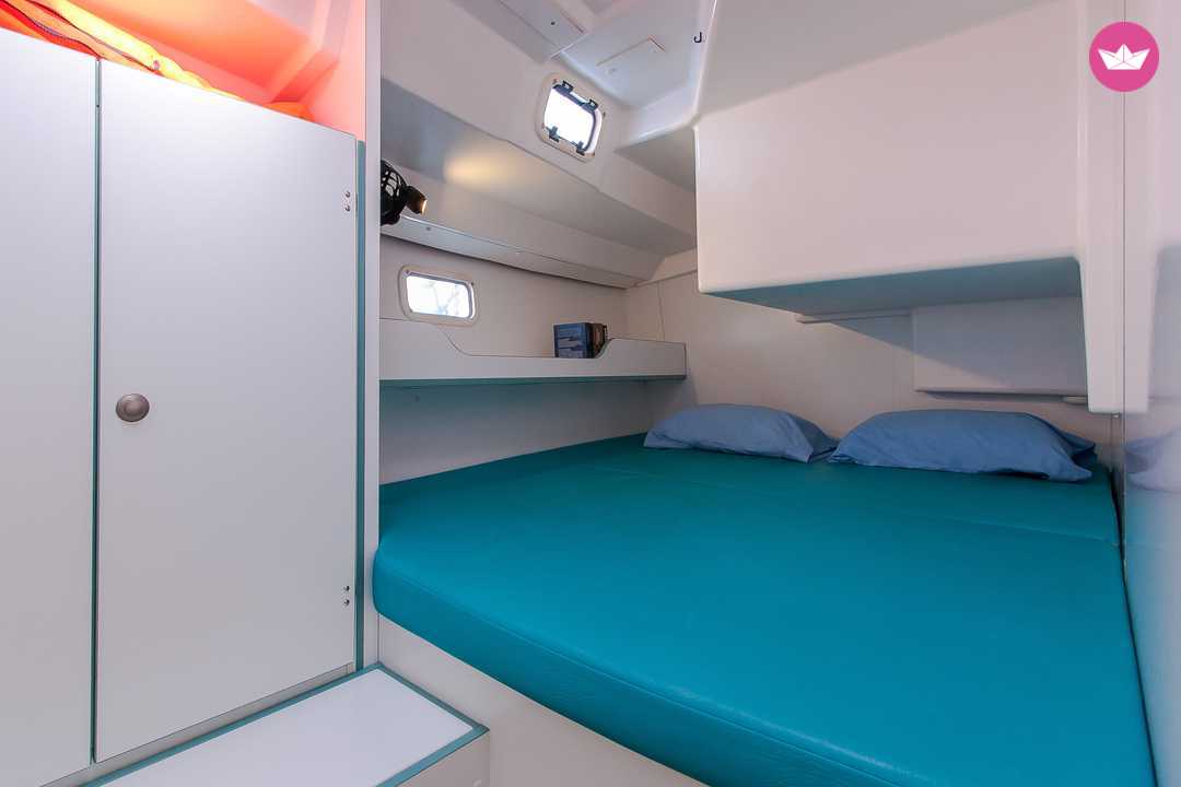 Charter sailboat in Rethymno  