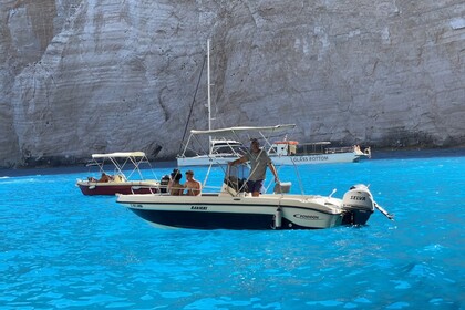 Explore Zakynthos with our skipper!