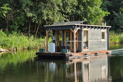 Miete Hausboot Eigenbau Hausfloos Rüdersdorf bei Berlin