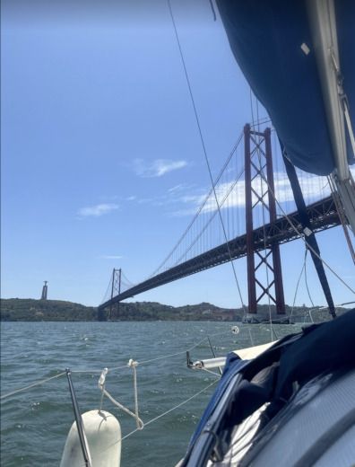 Lissabon Sailboat Beneteau First 31.7 alt tag text