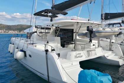 Verhuur Catamaran Lagoon-Bénéteau Lagoon 42 - 4 + 2 cab. Kaštel Gomilica