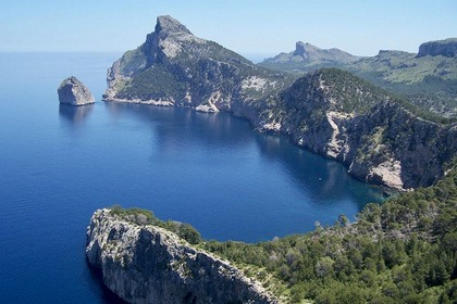 GLOEDNIEUWE RIB 5MT, JE RIJDT MET 40PK MOTOR