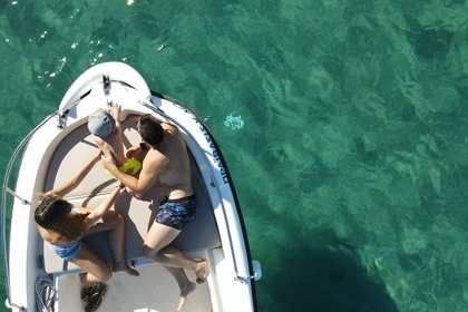 Charter Boat without licence  Nireus 550 Corfu