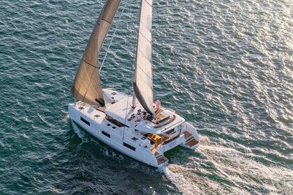 Charter Catamaran Lagoon-Bénéteau Lagoon 46 - 4 + 2 cab. Split