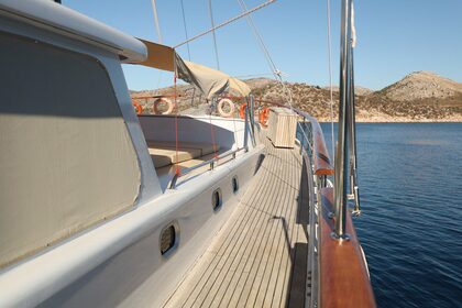 Luxury Gulet with Jacuzzi