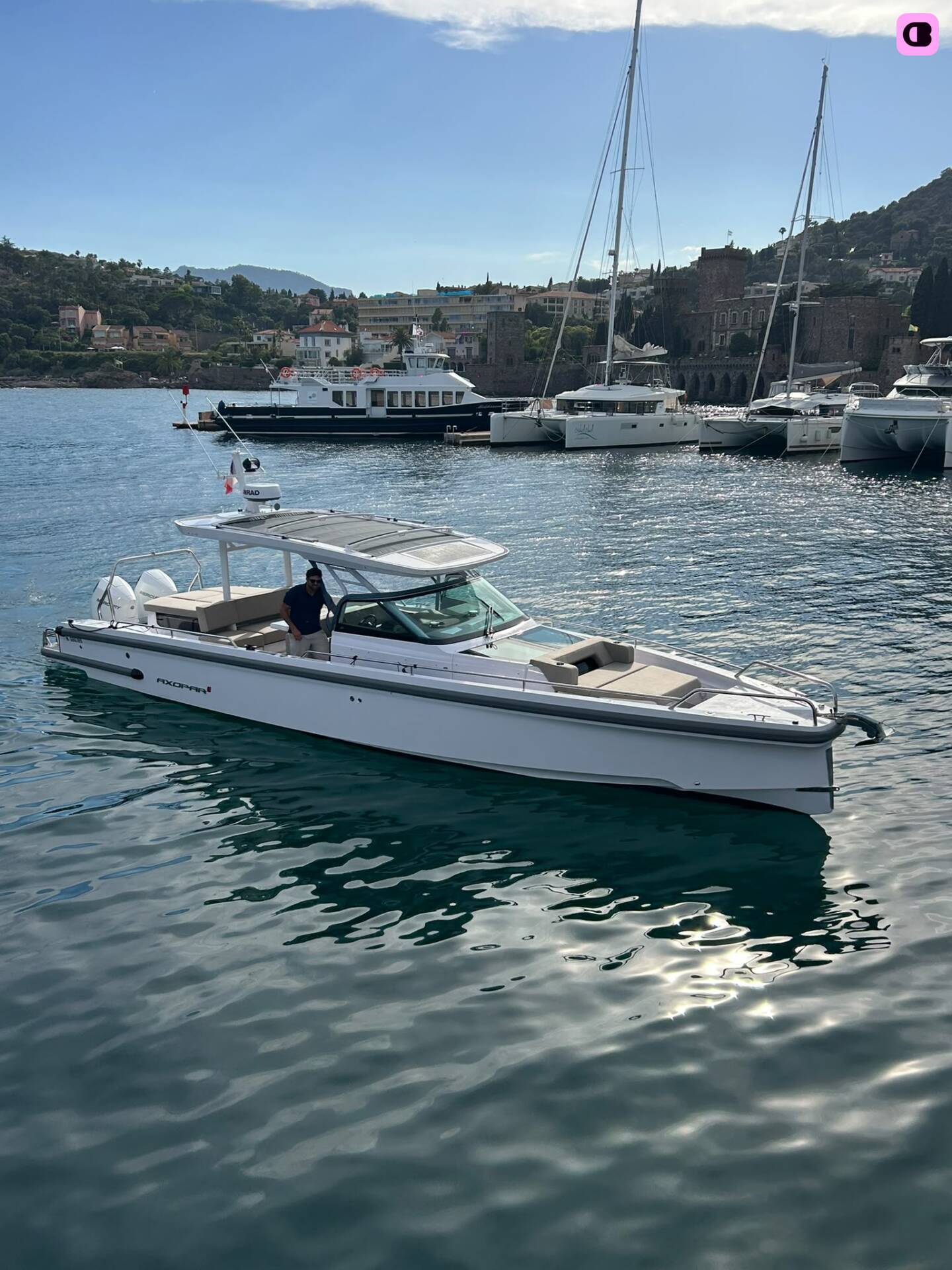 Bateau à moteur Axopar 37 600cv