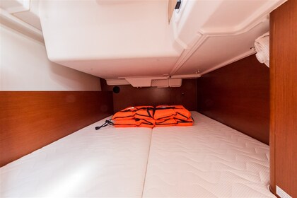 Noleggio Barca a vela Bénéteau Oceanis 35.1 Spalato