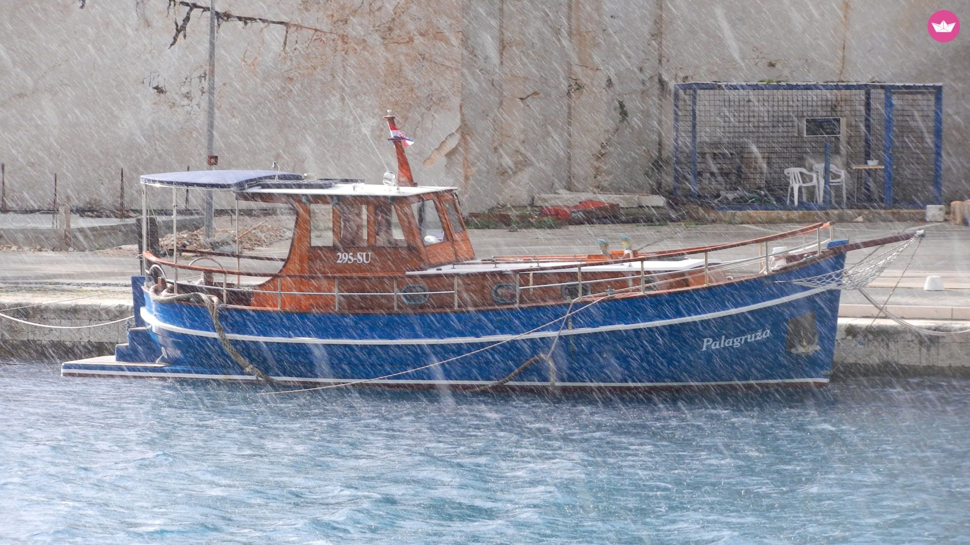 Motorboat Traditional Croatian Boat Leut Palagruža for hire