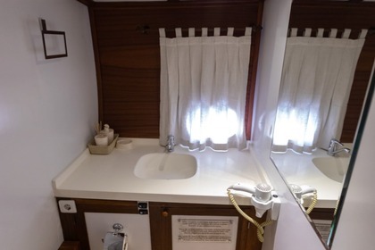 Custom Built 5 kabin luxury Gulet For 10 pax