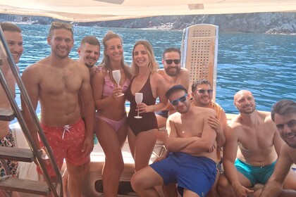 Rent boat night and day