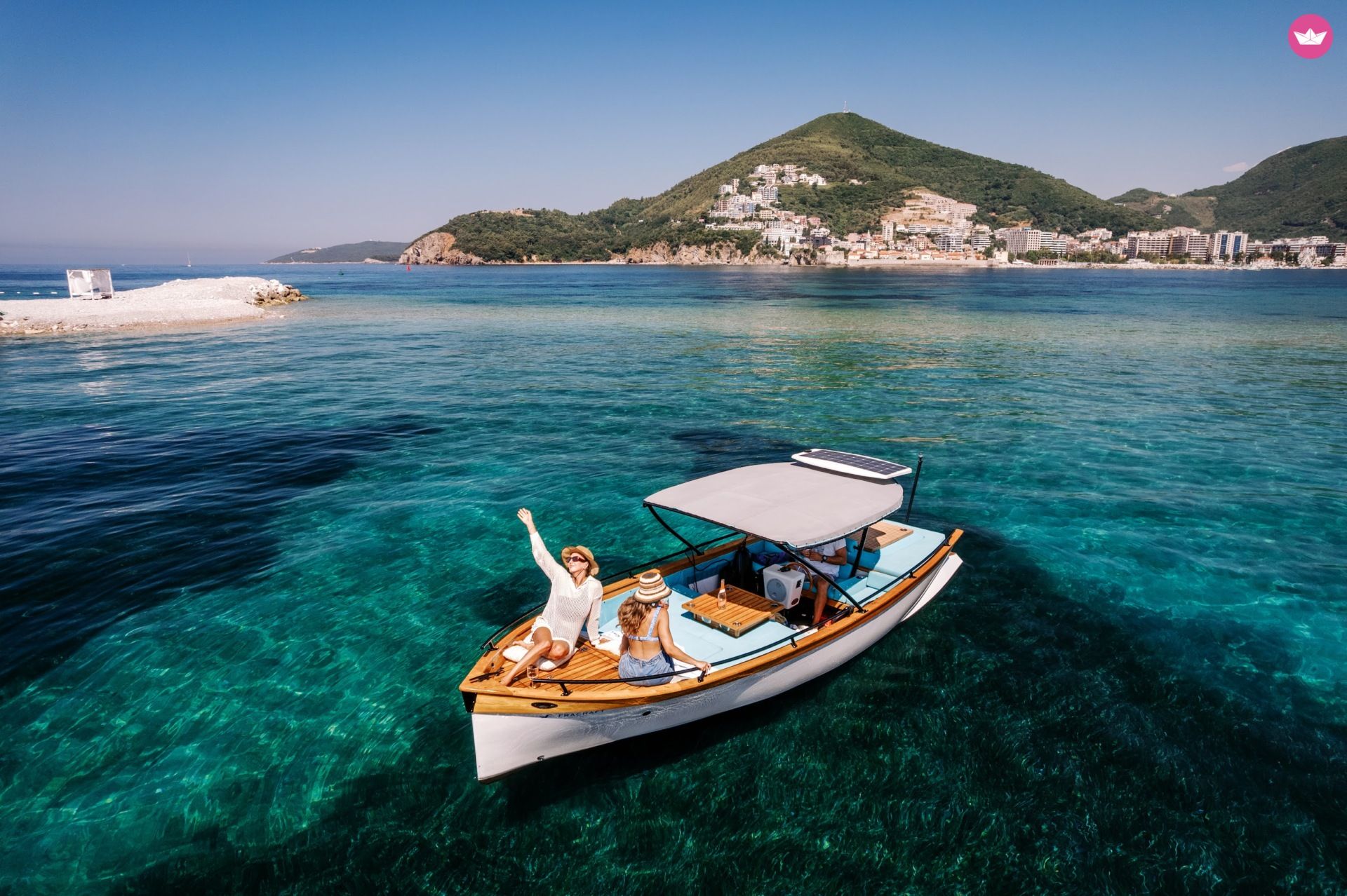 Bateau à moteur Wooden boat Riva 30cv 5
