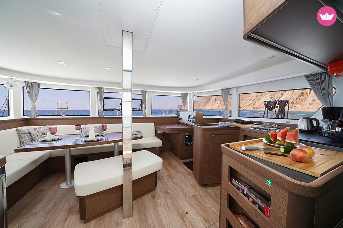 Catamaran Lagoon Lagoon 42 12.8m 7