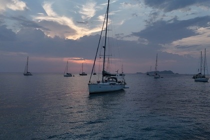 Jeanneau Performance 49 – Elegance, Comfort, and Speed in Perfect Balance