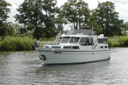 Rental Houseboat Regina Boarnkruiser 1000 Sneek