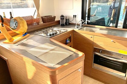 PASCAL - A/C, DESALINIZADORA, GENERADOR, AMARRE INCLUIDO TODA LA SEMANA