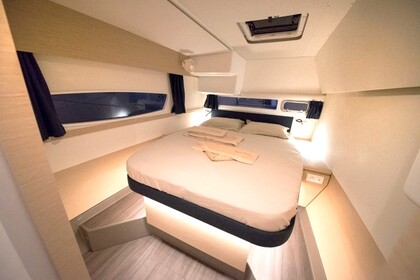 Helia 44 de dec 2017 -