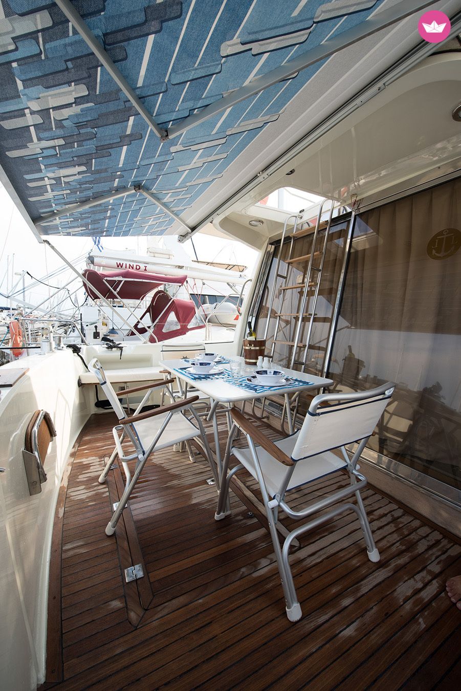 Motorboat Westerley Whitewater Wolfe 46 for hire