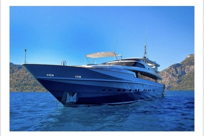 Ultra Luxury Superyacht B71!