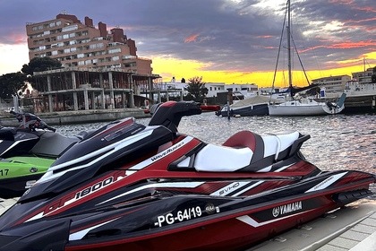 Location Jet-ski Yamaha GP 1800 R SVHO Roses