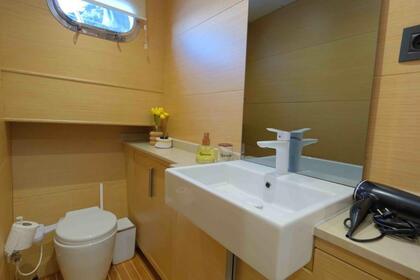 luxury new gulet for 6 people