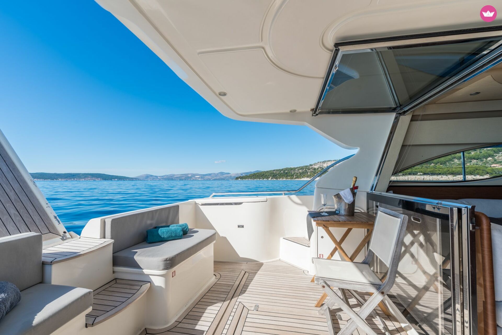Bateau à moteur Ferretti 430 Fly 960cv 5
