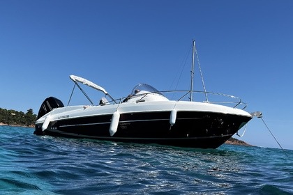 Noleggio Barca a motore Beneteau FLYER 750 Lecci