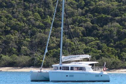 Hyra båt Katamaran LAGOON 421 Whitsundayöarna