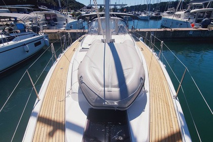 Hyra båt Segelbåt Bavaria Bavaria C42 Style Pula