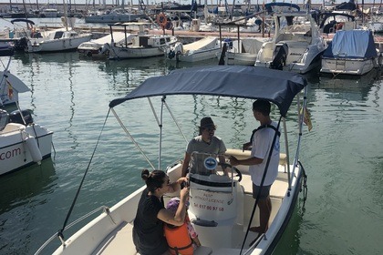 Hire Boat without licence  Solar Congo 450 Sitges