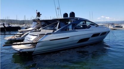 Аренда Моторное судно Pershing 5X Hard Top Сен-Тропе